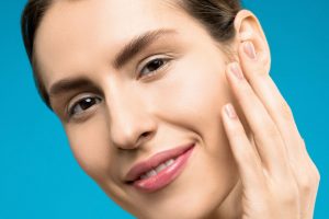 Clarear a pele do rosto: Dicas e Cuidados com o procedimento