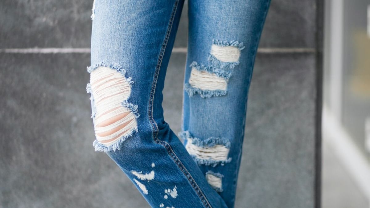 Como desfiar calça jeans do jeito certo?